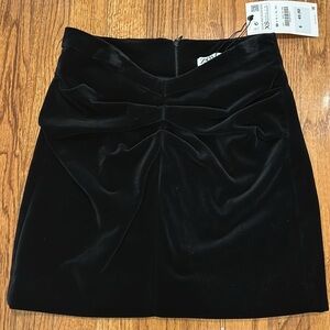 Zara black velour mini skirt. New with tags